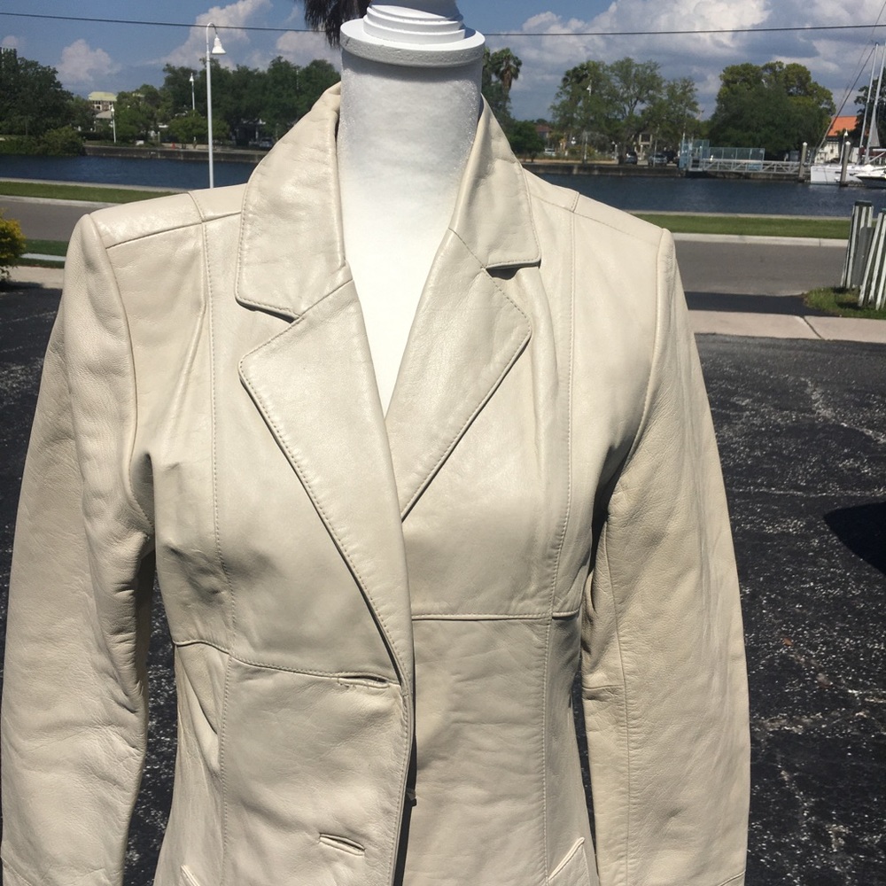 ❄️ Winter Sale ❄️ Leather Coat 🧥